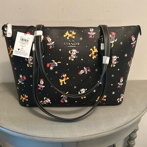 Coach Disney Christmas Holiday Gallery Tote ~NWT~